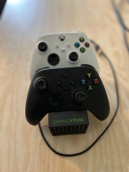 XBOX Series S (2 Ovladače) - 9
