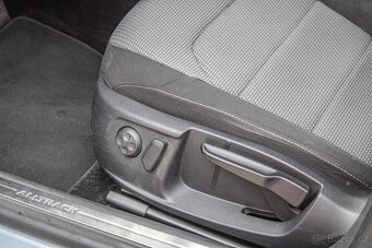 Volkswagen Passat Variant Alltrack 2.0 TDI BMT 4MOTION DSG - 9