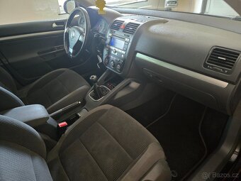 Volkswagen Golf V kombi 1,4TSi 90kW nové řetězové rozvody - 9