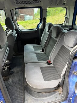 Citroen berlingo 1,6 - 9