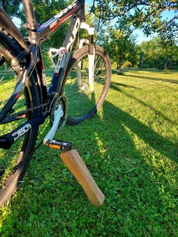 Prodám Horské Kolo Scud - 9