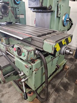 Frézka univerzální FA4U  GO 1996   top stav - 9