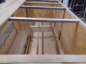 Kurník pro 25-30 slepic - 9