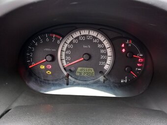 Prodám Mazda 5, 1.8, rok 2005, 7 míst - 9
