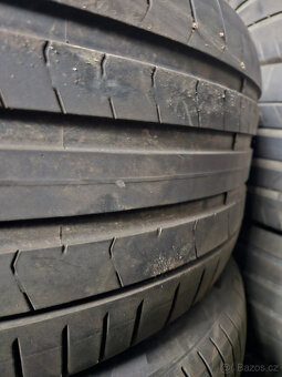 285/45R21 113Y XL RFT P-Zero (PZ4) Luxury PIRELLI - 9