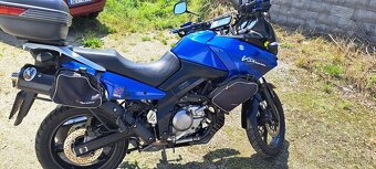 Suzuki V- Strom DL 650 - 9