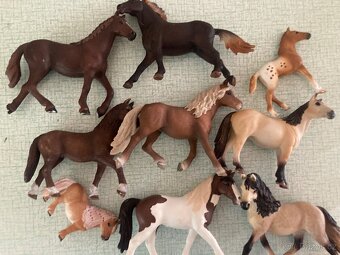 Sbírka koní Schleich kus 80-90 Kč - 9