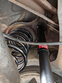 OLDSMOBILE Delta 88 Coupe - 9