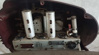 Stare bakelitové rádio TALISMAN. krásné k dekoraci, sbírky - 9