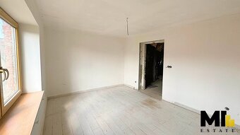 Prodej rodinného domu o velikosti 118 m2 na pozemku o veliko - 9