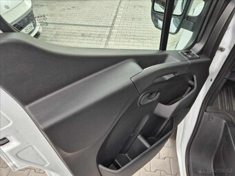 Renault Master 2,3 MINIBUS 9MÍST L3H2 - 9