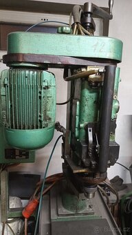 CHIRON – průmyslová sloupová vrtačka - 9