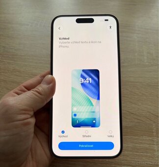 Apple iPhone 15 Plus 128GB růžová - 9