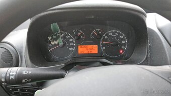FIAT QUBO 1,4 54 kW - 9