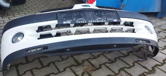 Nárazník Renault thalia - 9
