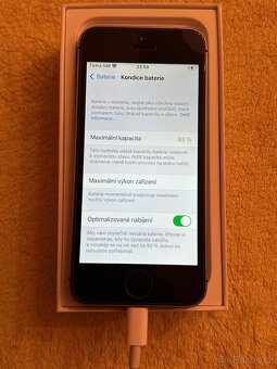 iPhone SE 32gb 1.generace - 9