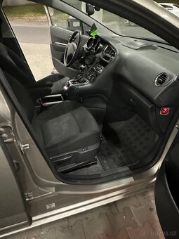 Prodám Peugeot5008 1.6 116kw - 9