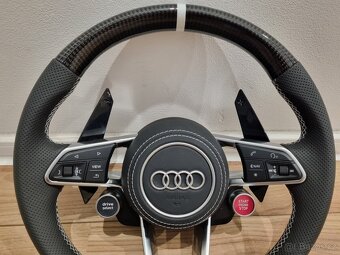 AUDI R8 VOLANT SPORTOVY - START/STOP - DRIVE SELECT - 9