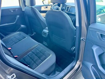 Seat Ateca 1.4TSI 110kW Style 35 000km VYHŘ. OKNO El. kufr - 9