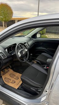 MITSUBISHI OUTLANDER 2.0i MIVETEC 108kw - 9