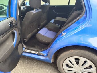 VW Golf lV 1.6 16V, STK 2027 - 9