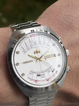 Hodinky Orient vecny kalendar / bily ciselnik - 9