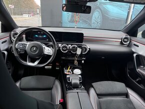 Mercedes Benz CLA edition orange - 9
