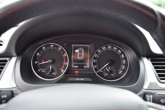 Škoda Rapid 1.2 TSI 81kw AMBITION XEN NAVI - 9