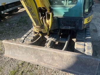 Pásový bagr Yanmar VIO 33-U - 9