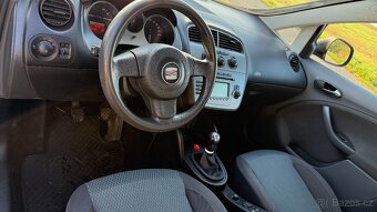 Seat Altea XL 1.6i 75kW – možnost splátek - 9