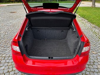Škoda Rapid 1.2.TSi 77Kw Ambiente 1.Majitel - 9