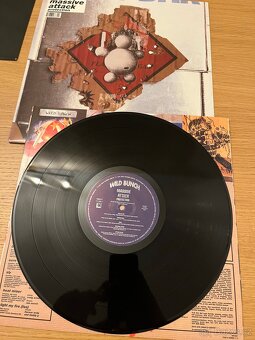 Massive Attack – Protection - 9