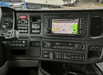 Tahač Scania R 450 4x2 včetně hydrauliky - 9