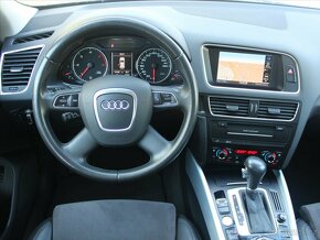 Audi Q5 2,0 TDi 4x4 AT ČR 1.maj DPH CR Quattro S-Ttonic (201 - 9