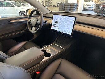TESLA MODEL Y LONG RANGE DUAL MOTOR M2022 ZÁRUKA CZ DPH - 9