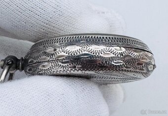 CELO STŘÍBRNÉ PÁNSKÉ KAPESNÍ KLÍČOVKY SE ZDOBENÝM CIFERNÍKEM - 9