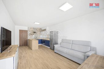 Prodej bytu 3+kk, 85 m², Praha, ul. Svatošových - 9