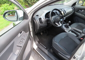 Kia Sportage 1.6 GDI Business Line L 2WD - 9