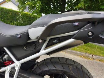 Triumph Tiger 900 GT PRO - 9