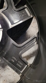 Kia Sorento IV ,alu 20',originál, zimní pneu, TPMS - 9