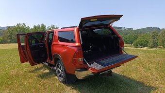 prodám Toyota Hilux - 9
