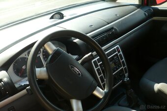 prodám Ford Galaxy 1,9 TDI - 9