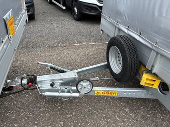 Iveco Daily 3.0 180Hp - Souprava 22 palet - 9