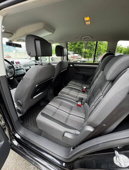 Volkswagen Touran 2.0 TDI 103 kW MATCH - 9