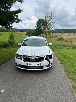 Skoda superb combi 2.0 tdi 125kw dsg rv 2014 naj 310t km - 9