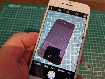 iPhone 7 32GB funkční ale stav KO - 9