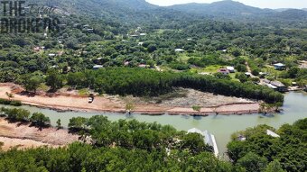 Paya Bay Beach Lot 10B Diamond rock, Roatan - 9