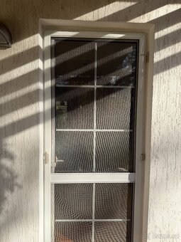 Dvoukřídlé plast. dveře Reisewitz + další - 9