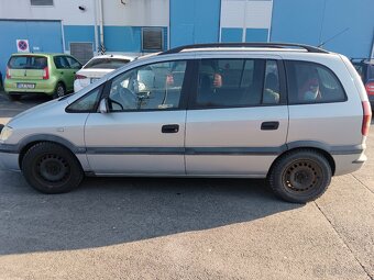 Opel Zafira - 9