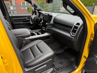 DODGE RAM 1500 HEMI LONGBED YELLOW JACKET - 9